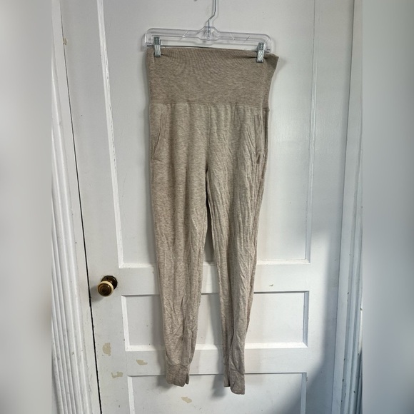 Beyond Yoga Midi Jogger Size S $110 - Picture 1 of 4